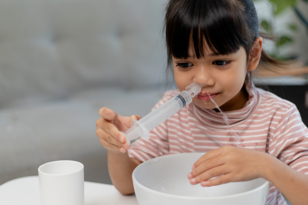 Como fazer lavagem nasal com Soro com segurança.